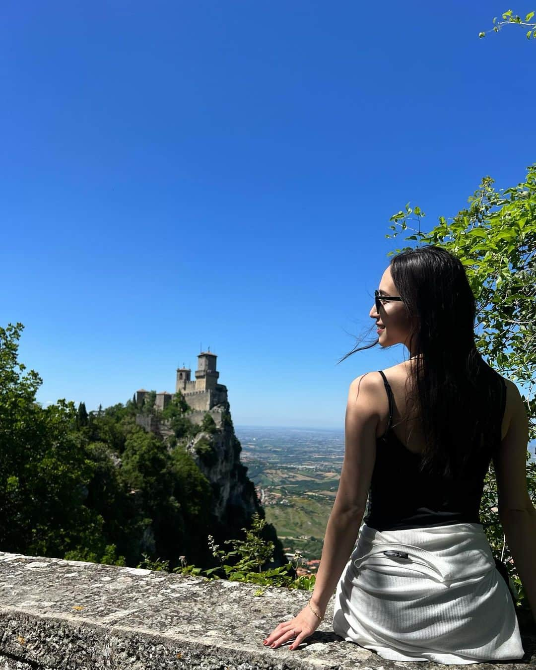 DJ MANAMI（松迫愛実）のインスタグラム：「🏰  #SanMarino #RoccaGuaita #Italia#italy」