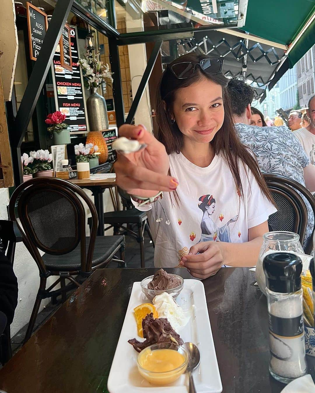 ユキ・カトウさんのインスタグラム写真 - (ユキ・カトウInstagram)「Duileeeeeee   Latihan dulu deh tapi….   hehe  #diaryukikato」6月27日 14時32分 - yukikt