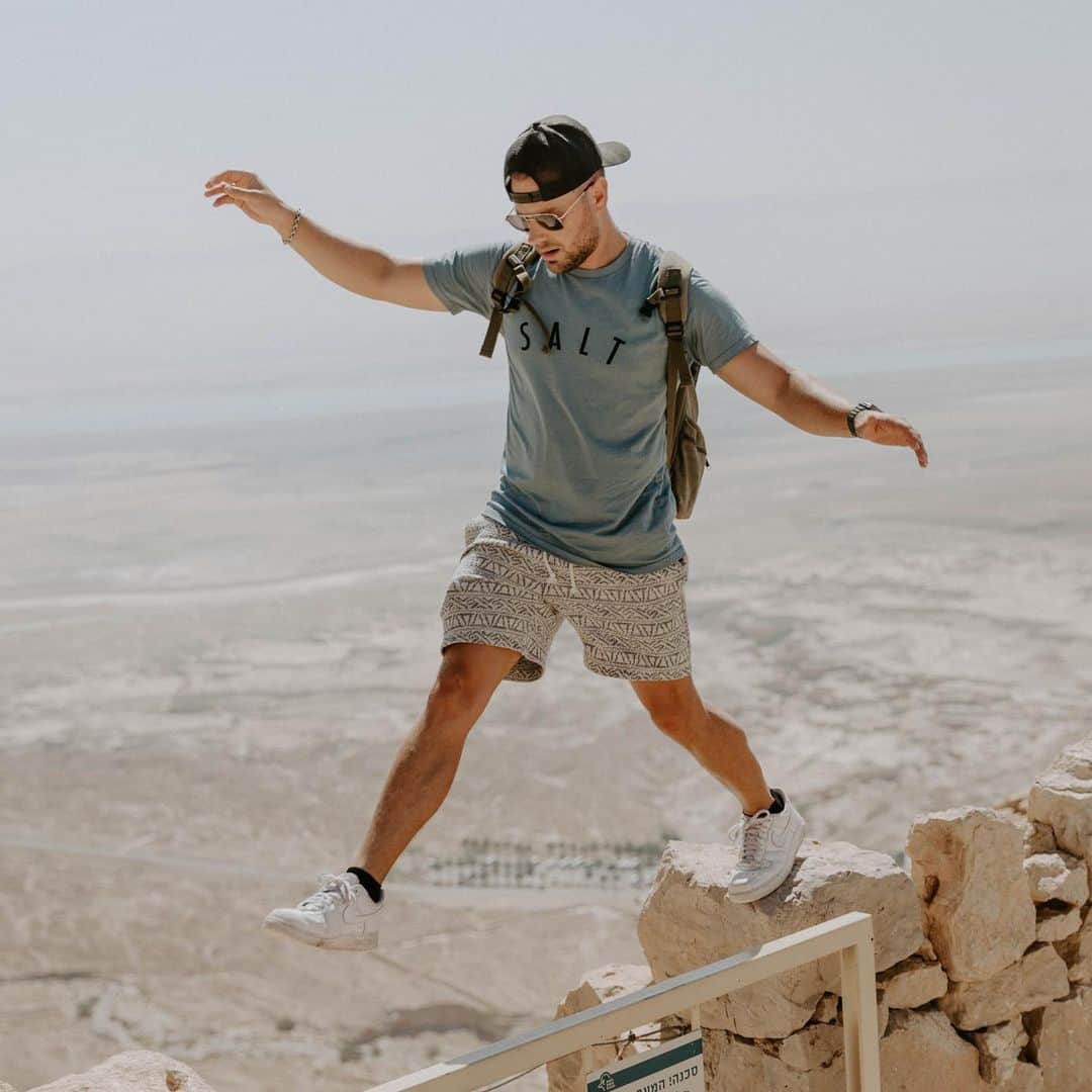 ギャレット・バックストロームのインスタグラム：「Israel will change the perspective you have of your existence🇮🇱」