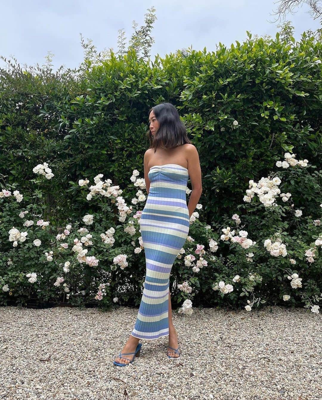 エイミー・ソングさんのインスタグラム写真 - (エイミー・ソングInstagram)「Take this as your sign to pre-order the sold out Selima striped tube dress. Right now.」6月27日 9時47分 - songofstyle