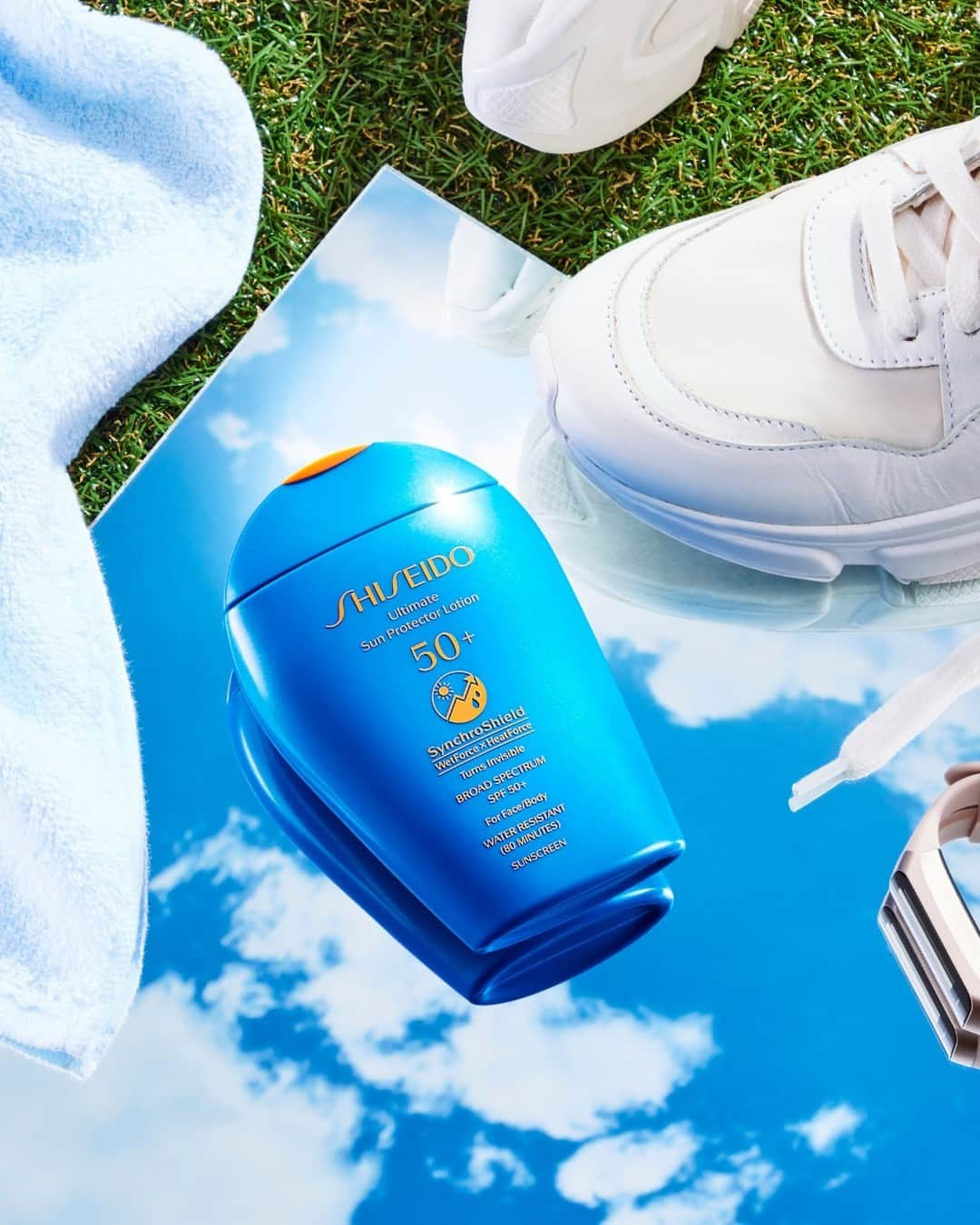 資生堂さんのインスタグラム写真 - (資生堂Instagram)「Going for a run, jog, or walk? SHISEIDO Ultimate Sun Protector Lotion delivers an even stronger protective veil when exposed to heat and sweat. Whether you’re training for a race or just getting some fresh air, this sunscreen will have you covered for miles. #ShiseidoSuncare #ShiseidoSkincare #SynchroShield」6月27日 10時00分 - shiseido