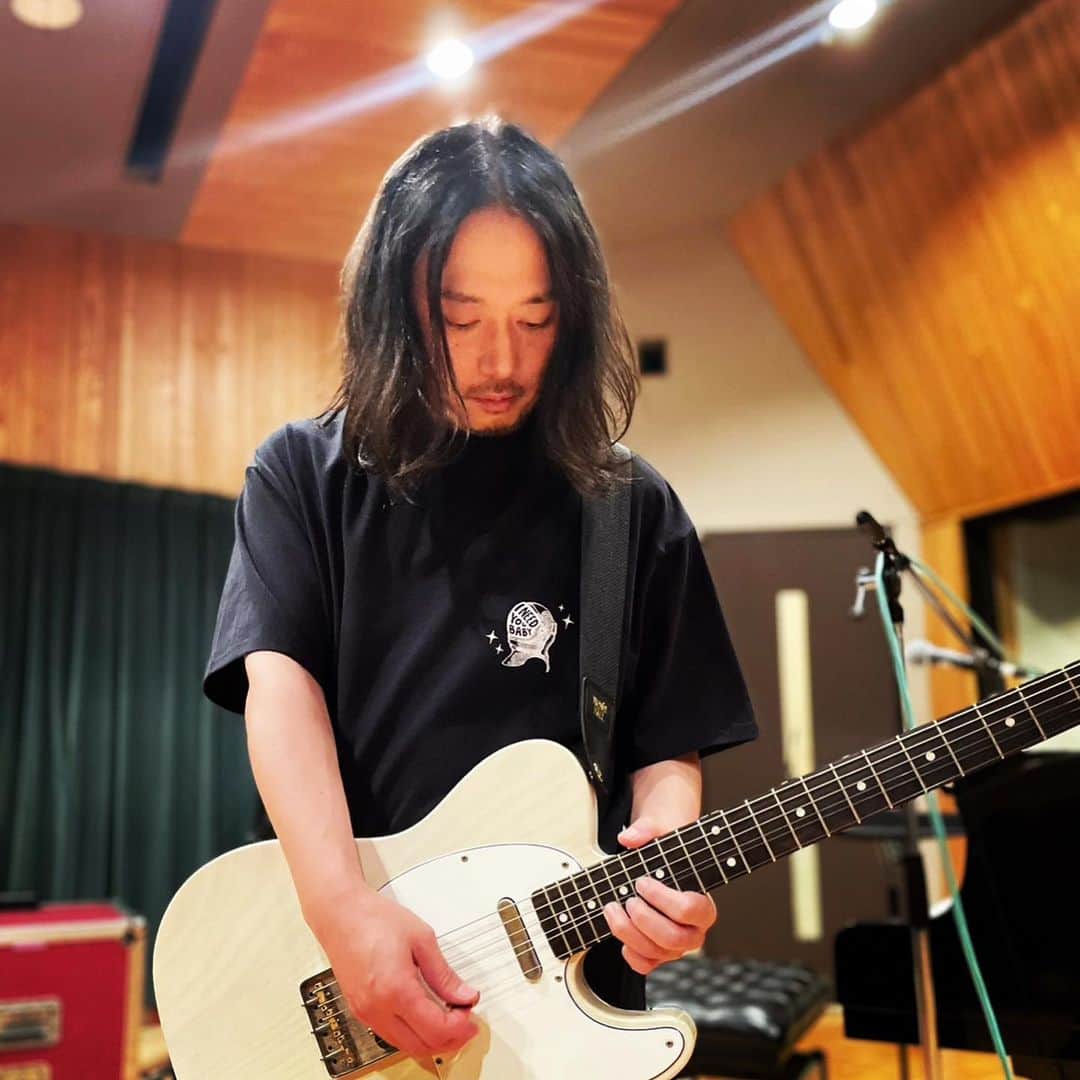 のインスタグラム：「I Need You Baby  "Parallel World Odyssey"  Graphic S/S TEE  @motoharuiwadera   @i_need_you_baby_jp  @tnkusk  @mitershinichi」