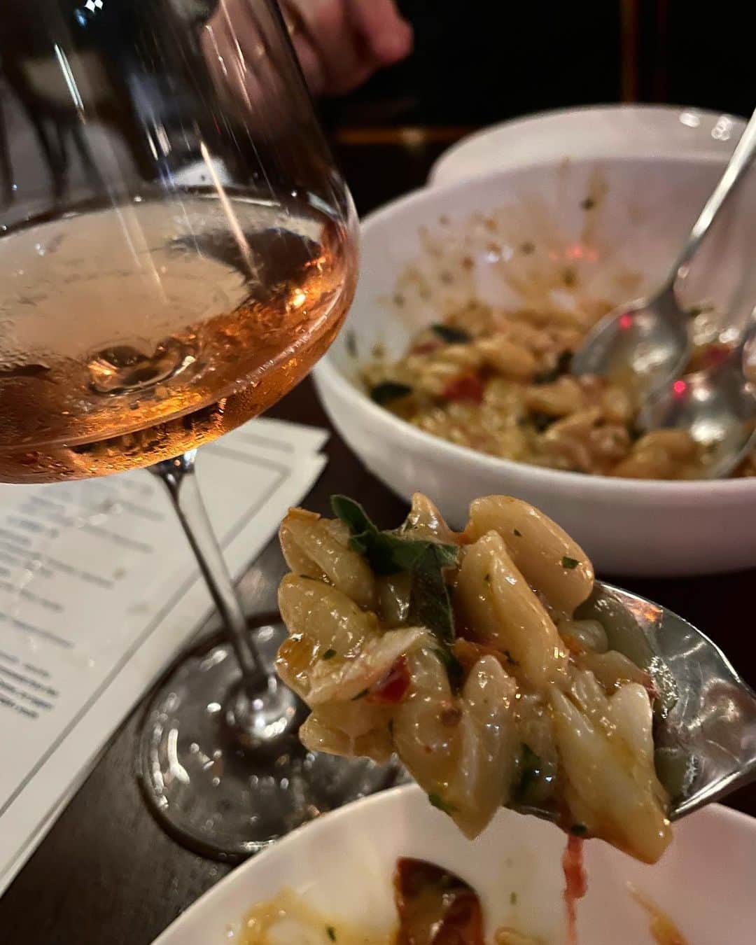 クレア・コフィーのインスタグラム：「Best bite of ‘23 so far @cisiamonyc!! Crab cavatelli across the table from @christhile doesn’t get better than that.」
