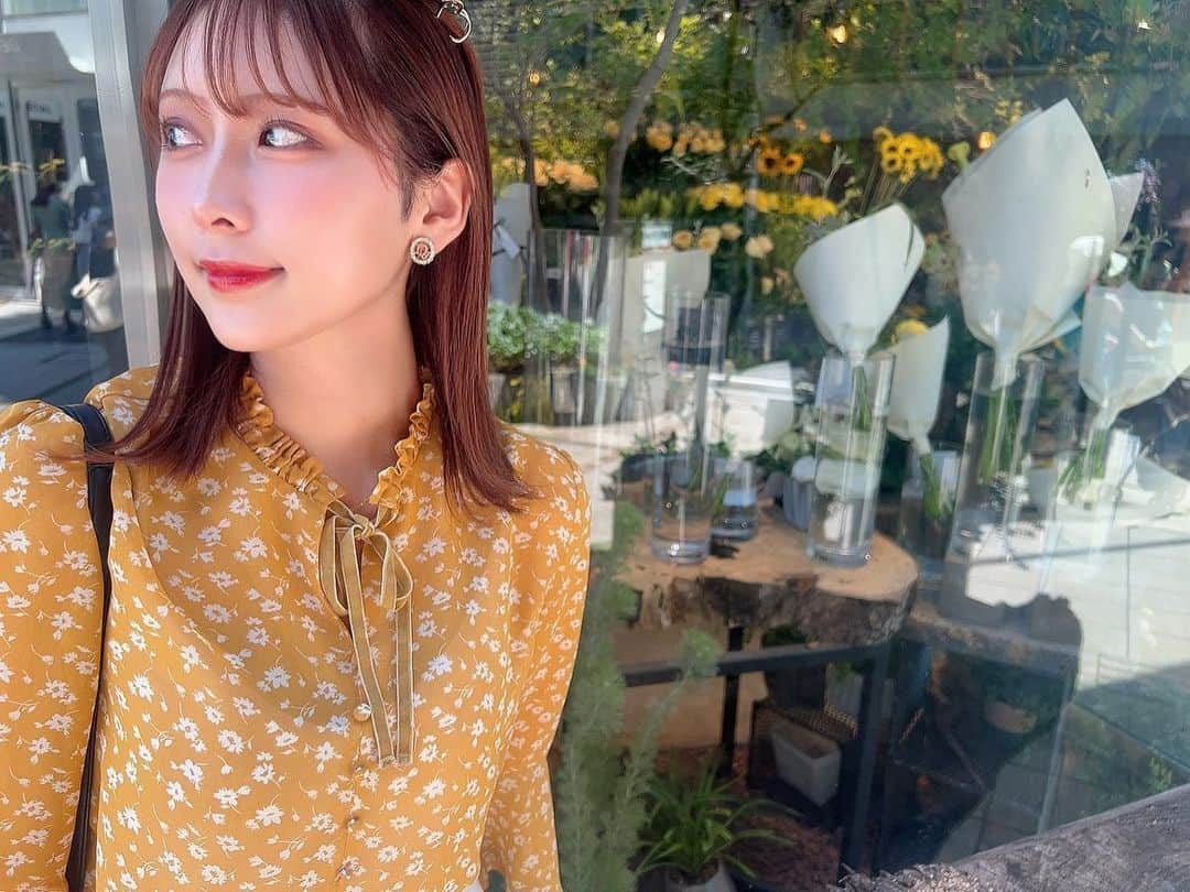 明石奈津子さんのインスタグラム写真 - (明石奈津子Instagram)「* 🌳🌷🌻  #tea」6月27日 12時31分 - nattu_official