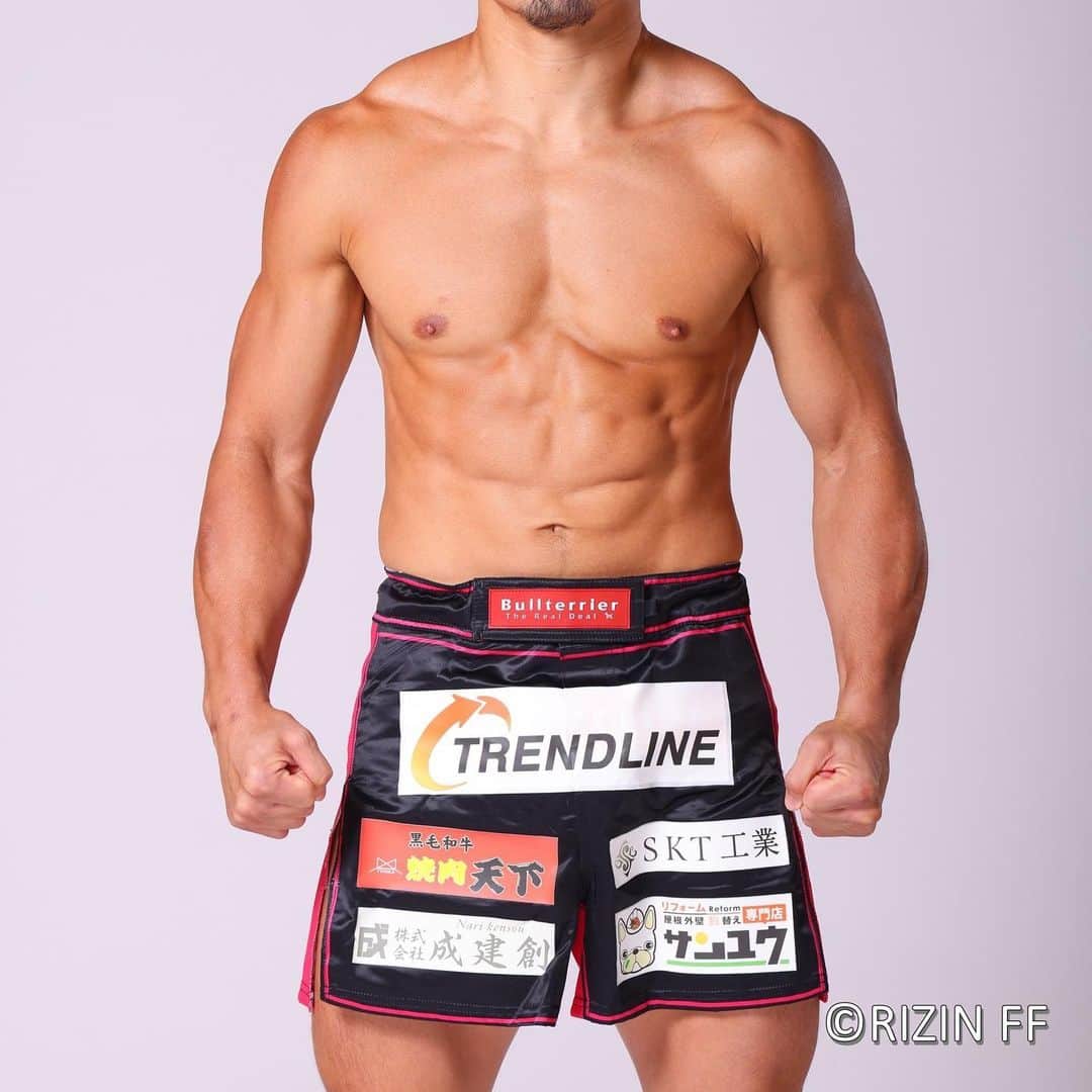 のインスタグラム：「【RIZIN.43 パンツスポンサー企業様各位】  ※順不同  ・TREND LINE様 @trendline_official   ・焼肉天下豊川店様 @yakiniku_3150   ・株式会社　成建創様  ・SKT工業様  ・株式会社　参邑様 @team_sanyu   ・BABEL様 @bbl.925   ・FREYA様 @freya0532   ・Ａ・Ｒ様  ・JAGA合同会社様  ・ayllu様 @ayllu_2020   ご協賛いただきありがとうございましたッ‼︎ おかげさまで闘えています。  まだまだ昇っていきます。  #rizin43」
