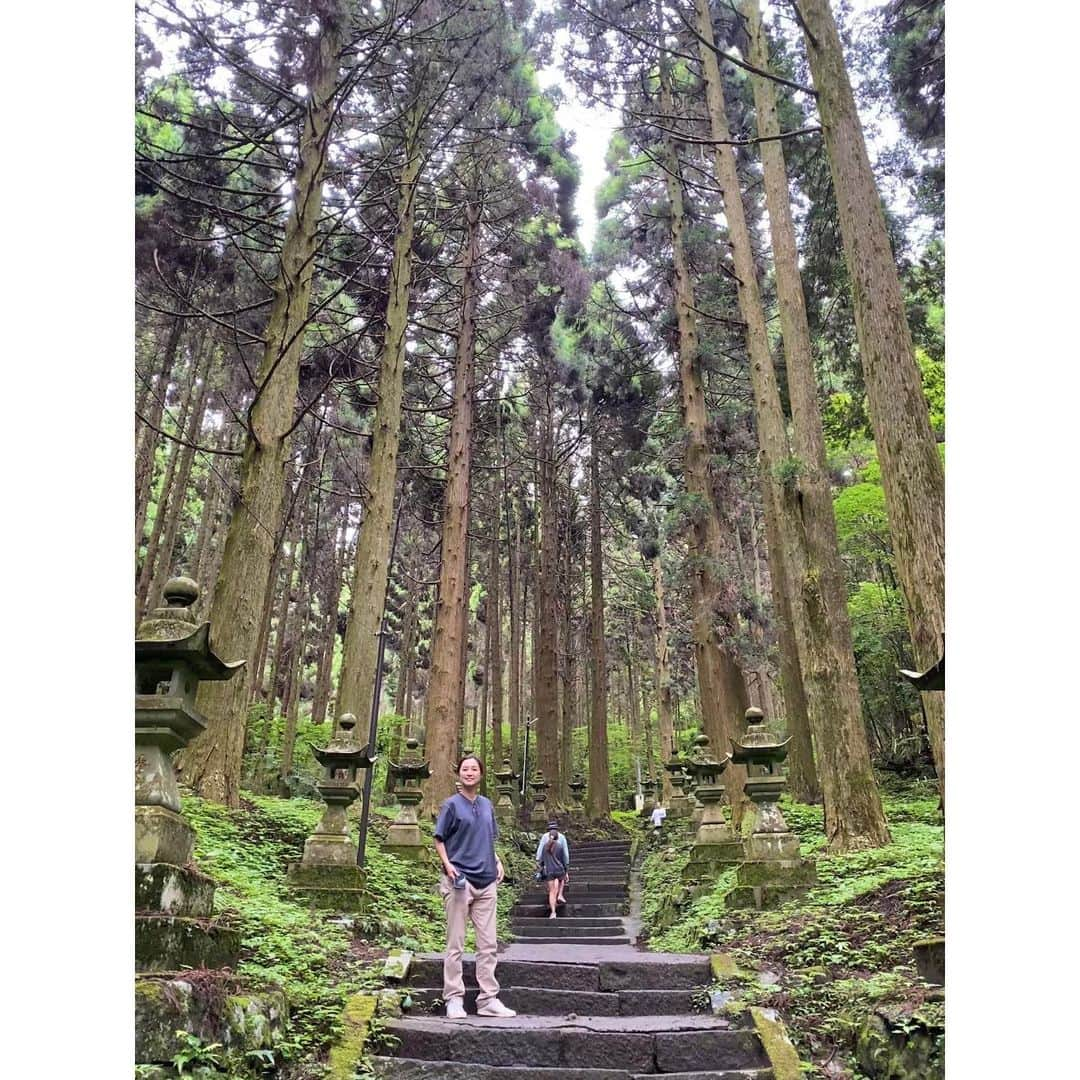 伴都美子のインスタグラム：「✔️ ⁡ 心地良い場所巡り。 ⁡ 上色見熊野神社→弊立神宮→通潤橋。 ⁡ ⁡ 国宝答申の通潤橋。 正式に国宝指定となれば 土木建造物として全国初です！ ⁡ 歴史や個人的感想をここで述べるより、 実際に足を運ばれてみてください😀 ⁡  ⁡ #doasinfinity #伴都美子  #熊本 #上色見熊野神社 #弊立神宮  #通潤橋 #国宝答申 #山都町」