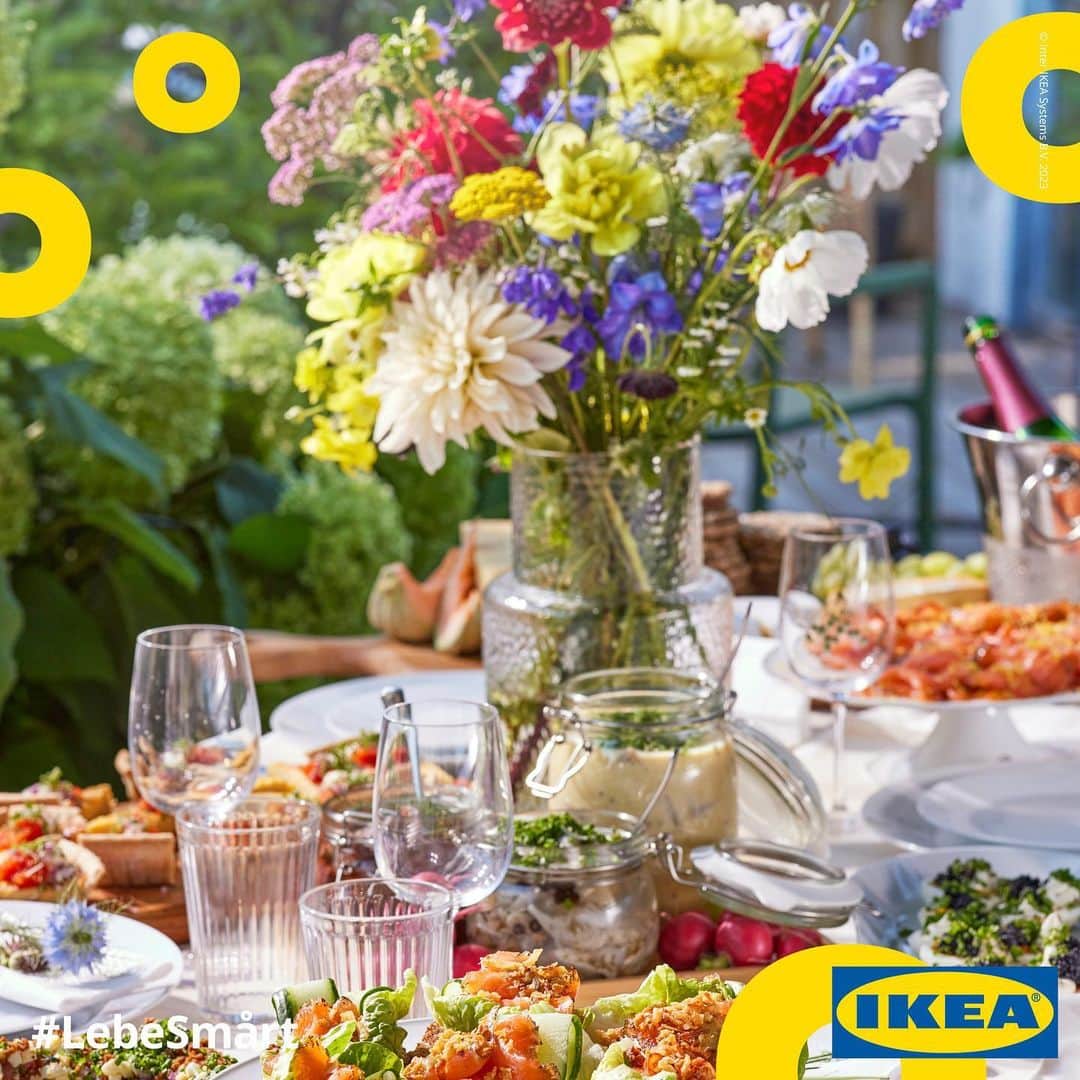 IKEA Austriaさんのインスタグラム写真 - (IKEA AustriaInstagram)「Wir feiern Midblumen 🌼 Feier Mid! Komm zum Smårt Sale bis 16.7. bei IKEA 💙 #IKEA #IKEAat #midsommar #schweden #sweden #LebeSmårt」6月23日 17時07分 - ikeaaustria
