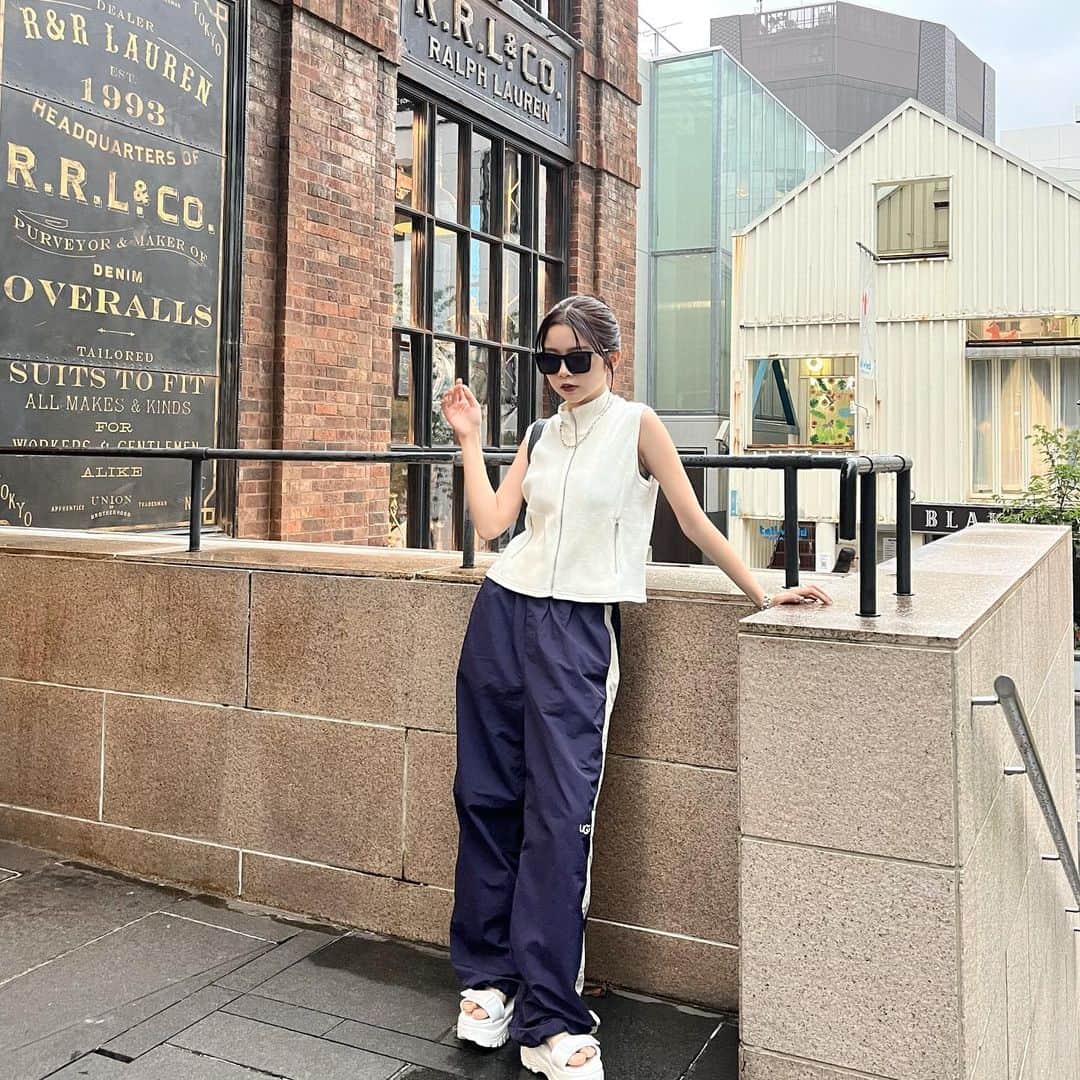高梨優佳のインスタグラム：「ゆかの私服 🕶🎧  ブランドタグ付けしたよ︎︎︎︎︎︎☑︎」