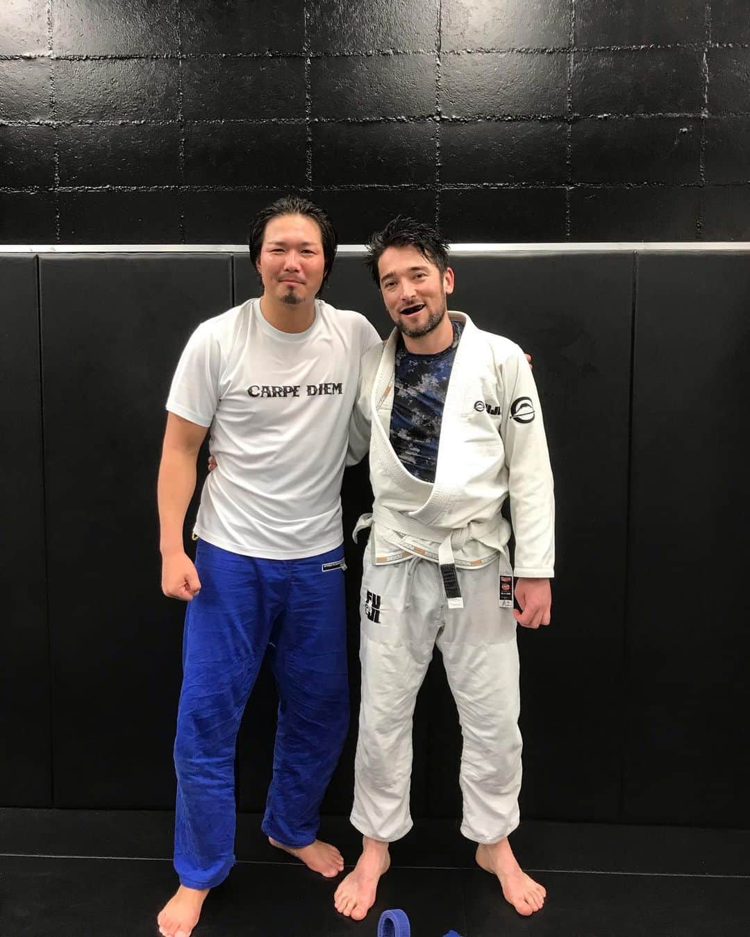 ジェイク・リーのインスタグラム：「朝練習の充実度が増してきている今日この頃  #carpediem #bjj #朝活」