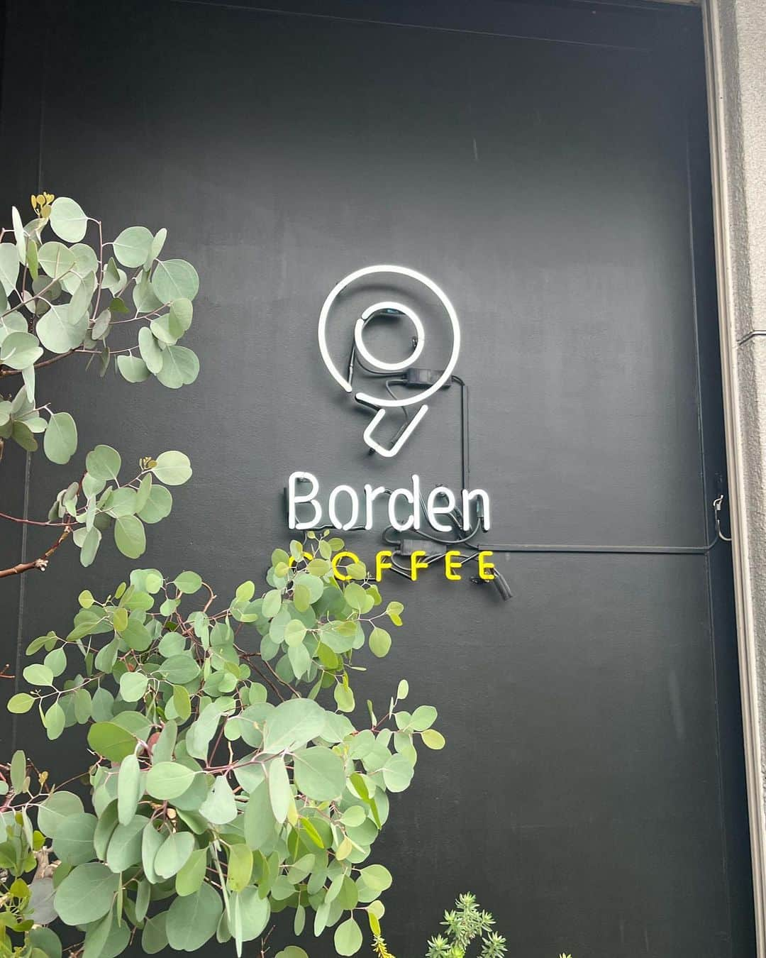 YOUKORINさんのインスタグラム写真 - (YOUKORINInstagram)「🌿‬ @9bordencoffee   海遊館の近くのカフェ☕️ 雑貨もあってオシャレやった🩵  #大阪#関西#大阪カフェ#大阪港#海遊館#osaka#カフェ巡り#9bordencoffee#築港カフェ」6月23日 11時32分 - xxy0uc0riinxx