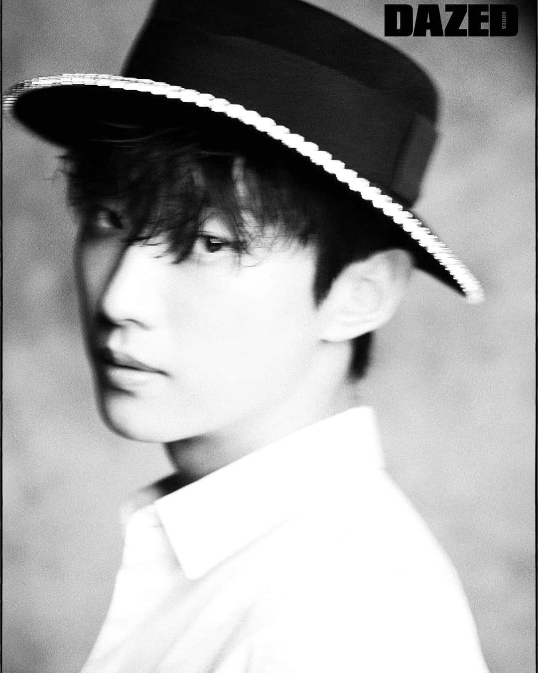 のインスタグラム：「Dazed 7월호  #진영 #dazed」