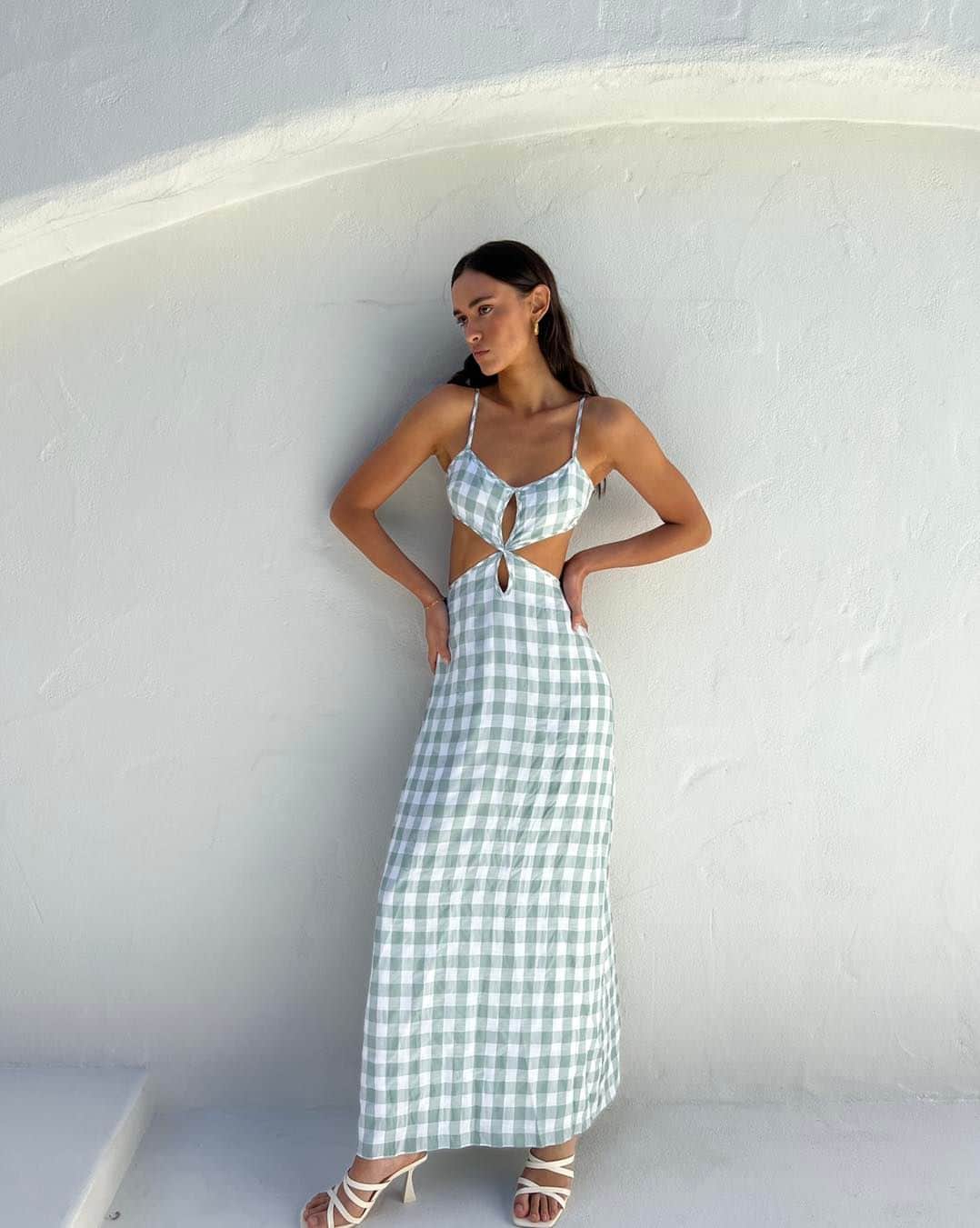 SABO SKIRTさんのインスタグラム写真 - (SABO SKIRTInstagram)「Daydreaming about our Sunny Cutout Dress 🍈 #sabo」6月23日 18時30分 - saboskirt