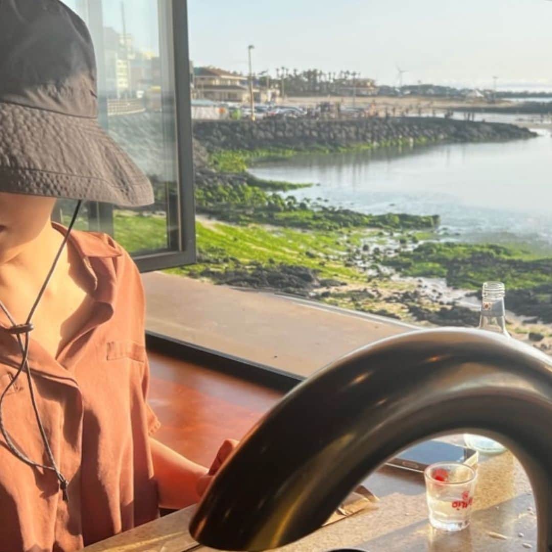 キム・ソナさんのインスタグラム写真 - (キム・ソナInstagram)「고기, 바다 .. 그리고 일잔 .   노을이 이뻤던날 🌅  #latepost」6月23日 18時30分 - kimsuna_official