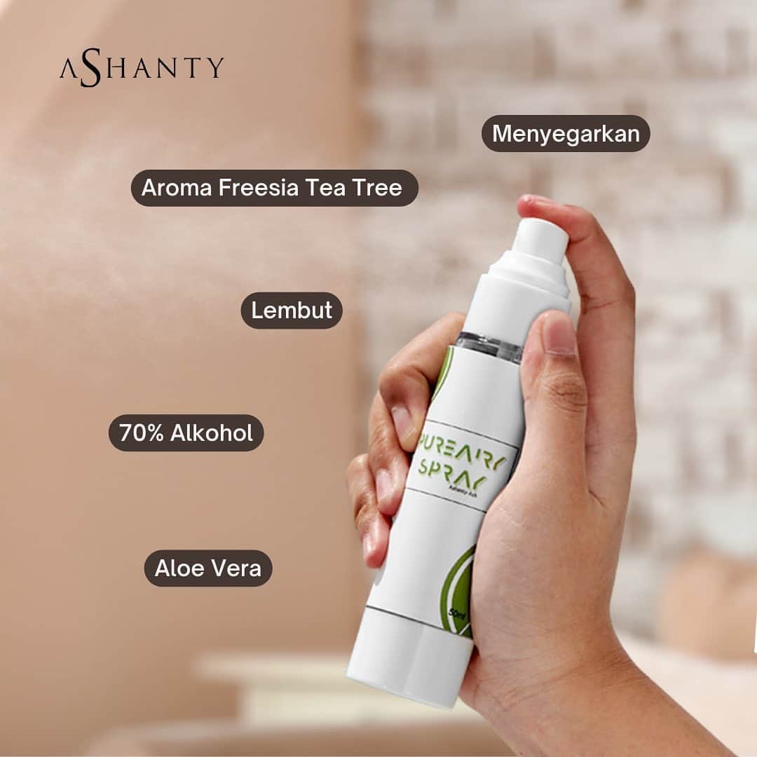 ASHANTY BEAUTY CREAM OFFICIALのインスタグラム：「Hi ladies, ini dia beberapa manfaat Pure Airy Handspray yang kaya sejuta manfaat😍   Walaupun pemerintah sudah mencabut kasus Covid-19, tetapi pencegahan selalu harus dilakukan ya! Pure Airy sangat cocok karna dapat mencegah bakteri di tangan serta bisa menjadi pengharum tangan kalian🤍  #ashantycosmetics #ashanty_ash #cosmetics #cosmetic #makeuptutorial #rekomendasimakeup #makeuplover #lokalmakeup #makeupnatural #makeuplooks」