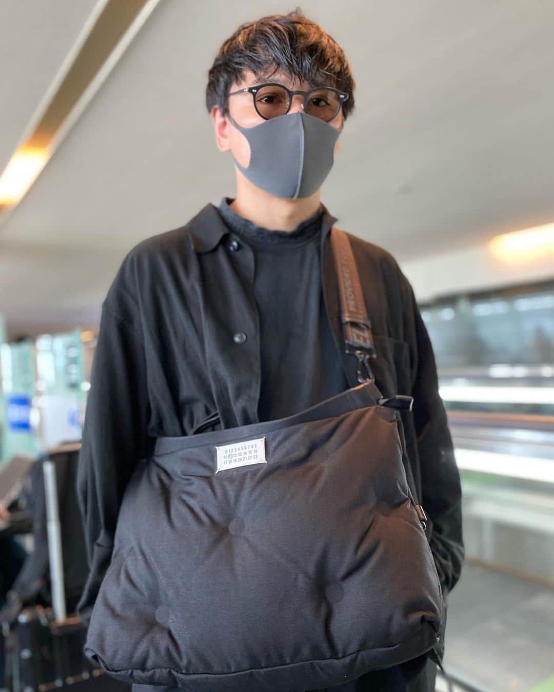 山口一郎のインスタグラム：「福岡へ。」