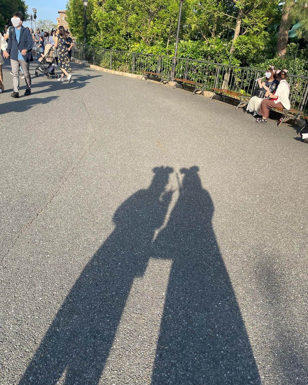 鈴本美愉さんのインスタグラム写真 - (鈴本美愉Instagram)「Disney Sea🏝️  tops/Sheer High Neck Top」6月23日 20時38分 - suzumotomiyu125