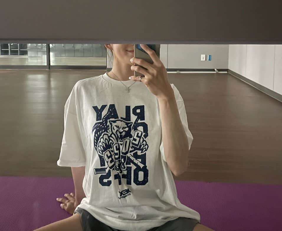 チョン・ジユのインスタグラム：「두동강 5주차  매일 운동을 하는게 내겐 너무 당연한 일이었는데  다친 덕분에 모든 것에 감사하게 됨」