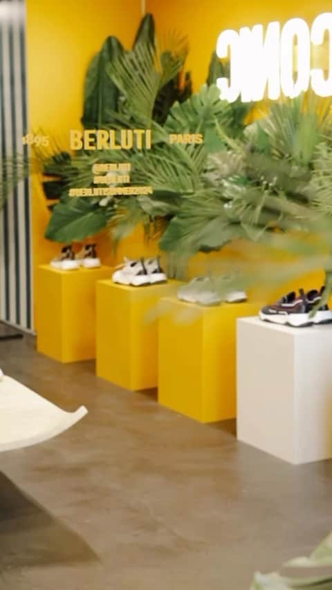 LVMHのインスタグラム：「Sneak a peek into @berluti’s Spring-Summer 2024 collection presented during Paris Fashion Week   For Spring-Summer 2024, Berluti reflects the contemporary culture of masculine dress codes in a quintessential proposal founded in the Maison’s own genetics.    #LVMH #Berluti #BERLUTISUMMER2024」