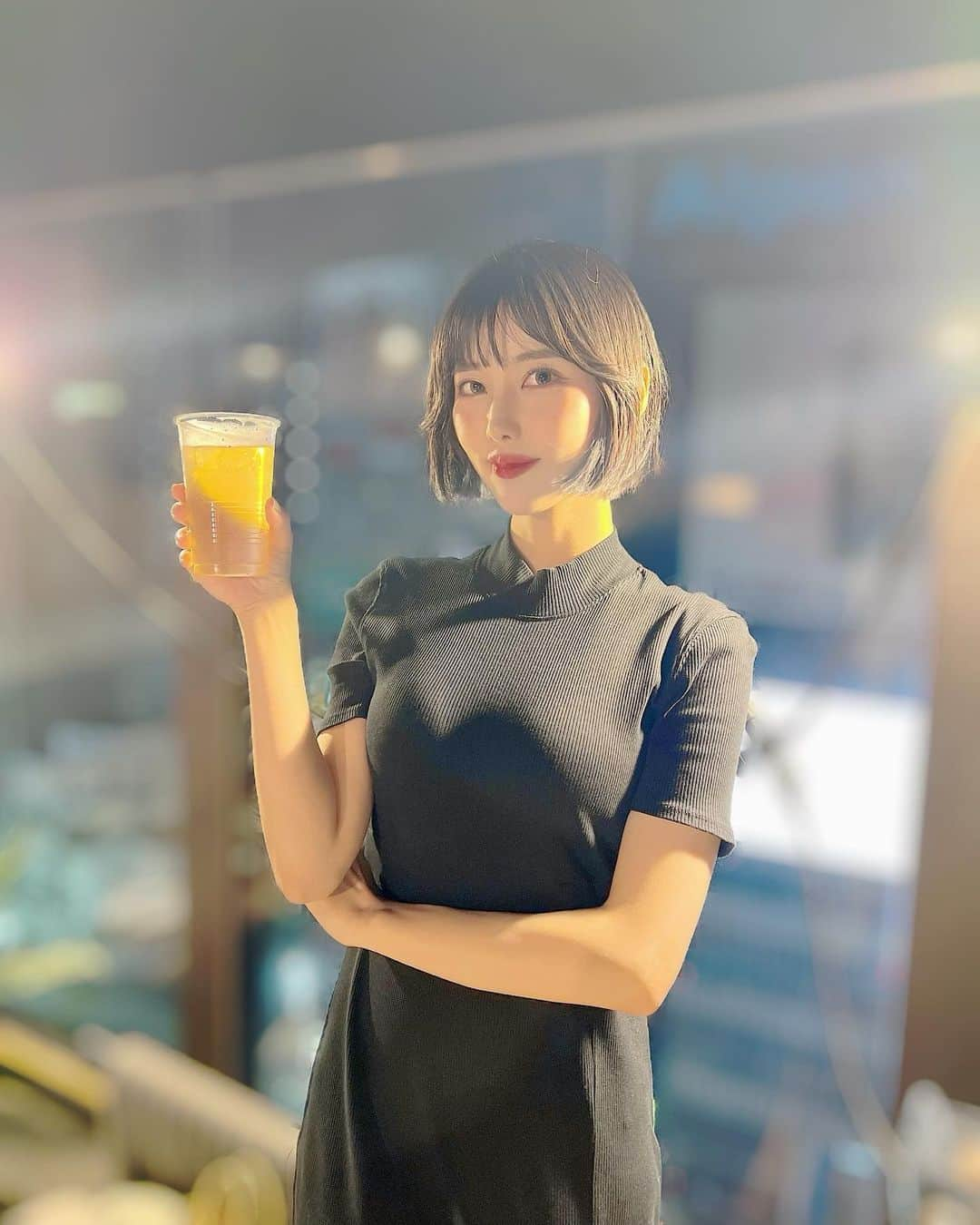 志崎樺音さんのインスタグラム写真 - (志崎樺音Instagram)「・  ビールではなくジャスミン茶です。 ちょっと前まで暑かったのにね」6月23日 16時09分 - kshizaki_official