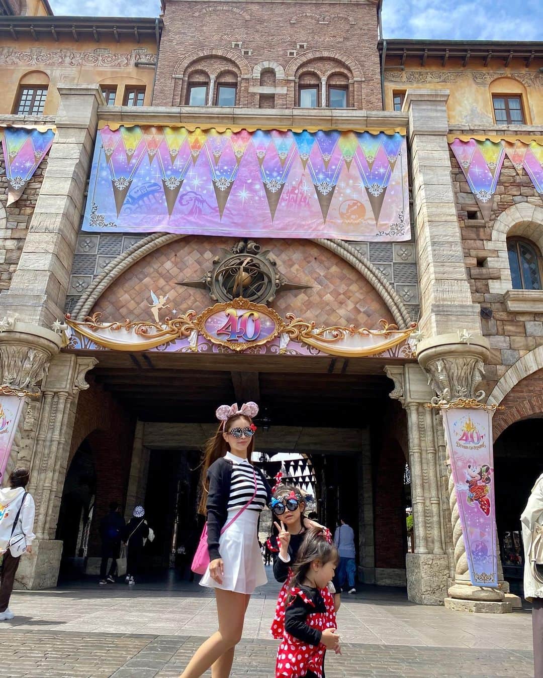 MARIKOのインスタグラム：「. . Disney sea🩷 . . . . . . . #ディズニーシー  #disneysea」