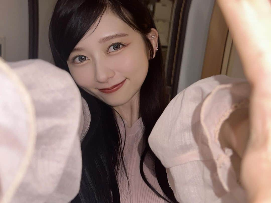 ななこさんのインスタグラム写真 - (ななこInstagram)「スクールメイク撮りたくて、髪の毛黒く染めました！ あと髪伸ばすのめっちゃ ...