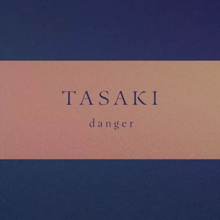 TASAKIのインスタグラム：「Strange fangs, horns, and sharp thorns sprout from fearsome plants and menacing beasts in the daring and iconic ‘danger’ collection. Bewitching jewels of luminous pearls and highly polished gold overflow with energy and are ready to spring into action.  危険な植物や獣の鋭いトゲや牙、ホーン(角)など神秘的で危険なモチーフからインスパイアされたアイコンシリーズ「danger (デインジャー)」。 パールと磨き抜かれたゴールドで妖しく艶めくジュエリーは、今にも動き出しそうな躍動感に満ちています。  #TASAKI #TASAKIdanger #TASAKIpearl #TASAKIdiamond」