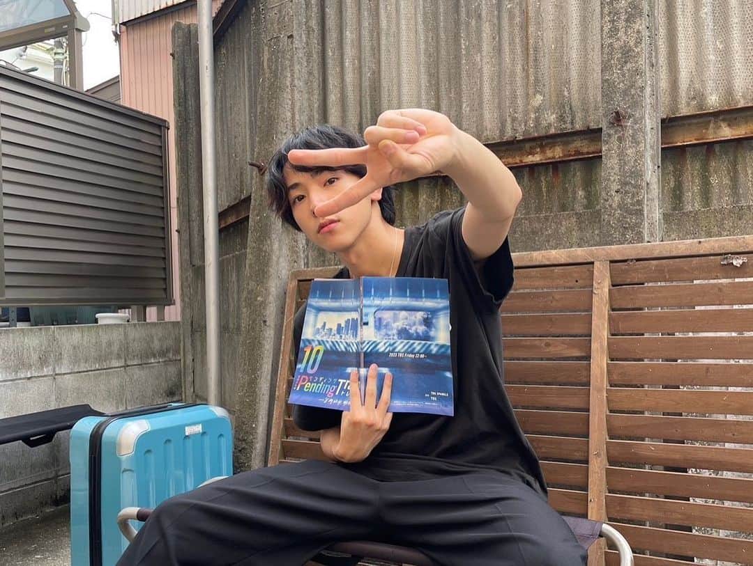 池田優斗さんのインスタグラム写真 - (池田優斗Instagram)「・  『#ペンディングトレイン』いよいよ今夜最終回！！🚃  あーもう、終わっちゃう‥。🥹 最後まで達哉を見守って下さい！  夜10時絶対観てね！  @p_train823_tbs  #ペントレ #萱島達哉 #池田優斗 #이케다유토」6月23日 19時41分 - yutoikeda_official