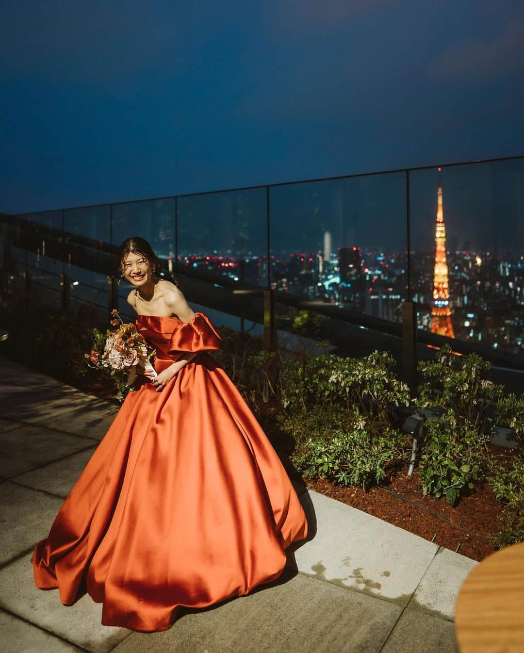 Authentique Authentiqueさんのインスタグラム写真 - (Authentique AuthentiqueInstagram)「.  Authentique brides .  お式を迎えたお客様より 素敵なお写真をいただきました。  最良の日にAuthentiqueに お任せいただきましたこと 心より感謝いたします。  ColorDress:04-70160  Authentique Private Label Tuxedo:12-4771  Authentique Tuxedo  #authentique #authentique_dress  #アンダーズ東京 #オーセンティック銀座 #オーセンティック横浜」6月23日 19時42分 - authentique_weddingdress