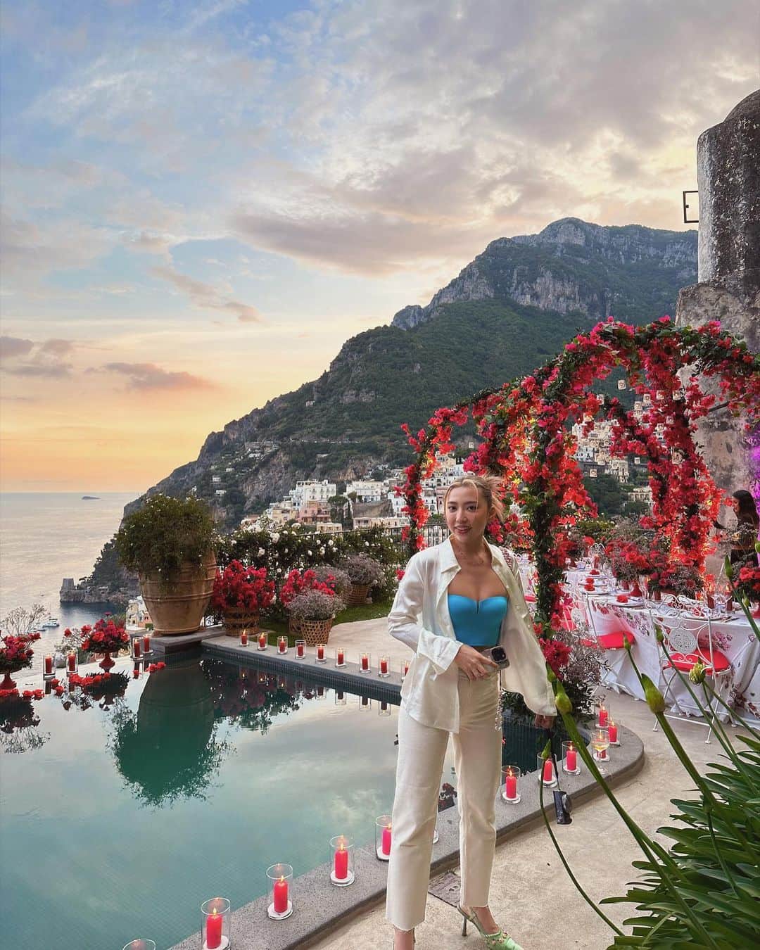 植野有砂さんのインスタグラム写真 - (植野有砂Instagram)「Positano vlog is now online 🇮🇹🍋🩷 and finally we’ve reached 100k subscribers!! Thank you all for the support🤍ポジターノのvlogがYouTubeにアップされました🥰本当に眼福なvlogなのでぜひ見てね！そしてやーっと登録者数が10万人になりました🫣💕昔から観てくれている人も、最近出会ってくれた人もみなさんいつもありがとうございます✨もっと楽しんでもらえるコンテンツ作りがんばるぞー🩷🩷」6月23日 20時04分 - alisaueno