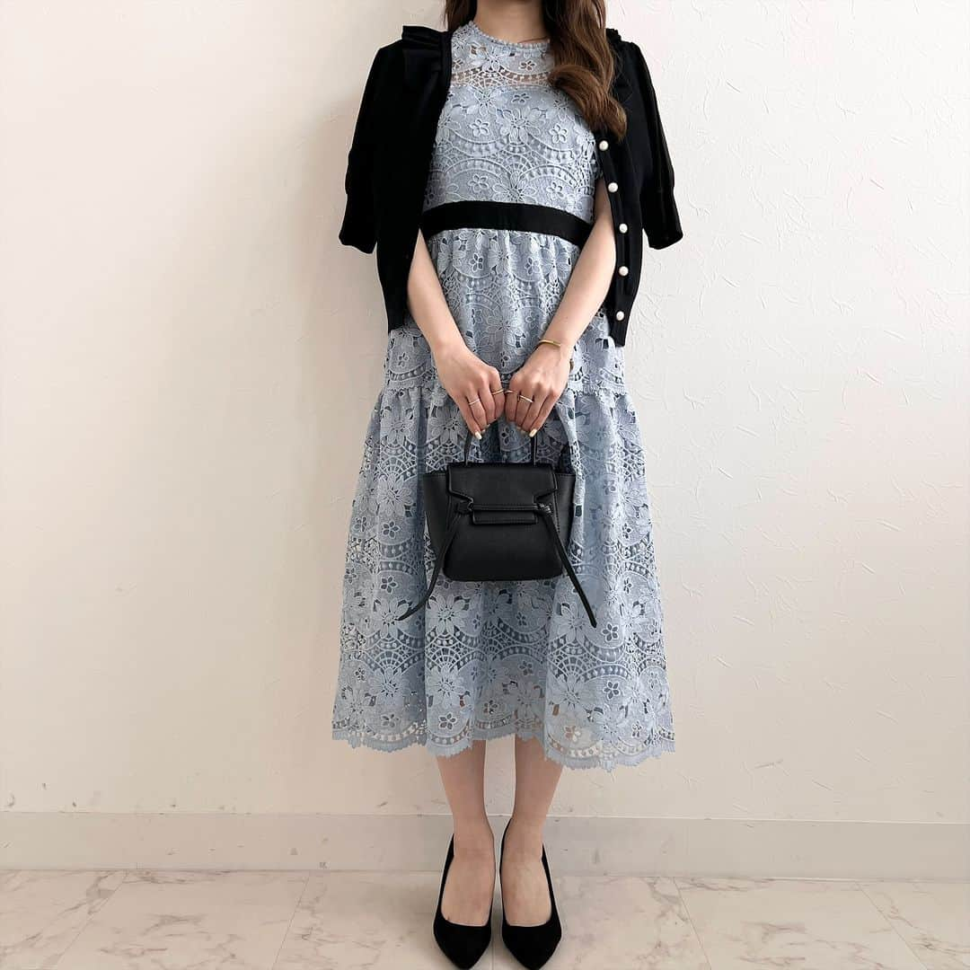 PrimaScherrerさんのインスタグラム写真 - (PrimaScherrerInstagram)「低身長が着る [ Prima Scherrer ]のワンピース👗💕  1枚でお洒落なワンピースですが、悩みは着丈やウエスト位置・・・。 問い合わせも多数いただいた為、2名のスタッフに人気ワンピースを着比べていただきました！  今回は、153㎝のスタッフが着用したものをご覧ください💗  同時に着用感を比較したページは ファッション通販サイトJoint Spaceでご紹介中✨  オンラインブティックへ SHOP @joint_space  *****  商品についてのお問い合わせは DMもしくは最新投稿へコメントくださいませ♡  director…@yoshiko_izumi　163cm @js_staffcode でも受け付けています♪ スタッフコーデも発信中♡  #プリマシェレル #primascherrer  #ワンピース#着丈#着用感#低身長#低身長コーデ #低身長ファッション#ワンピースコーデ#お悩み解決#着痩せ#体型カバー #お役立ち情報#買ってよかった#ファッションの悩み#試着#洋服選び」6月23日 20時00分 - primascherrer