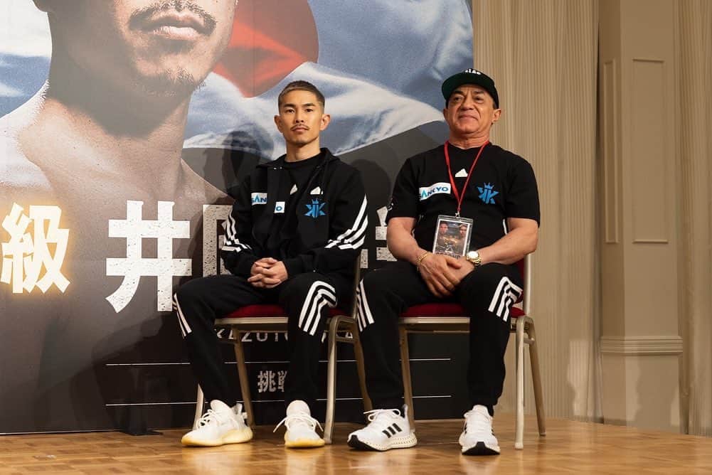 井岡一翔さんのインスタグラム写真 - (井岡一翔Instagram)「- - 本日 とても良いコンディションで 無事に計量を迎える事が出来ました！  まず、 ここまでサポートして頂いた 皆さんに感謝致します。 本当にありがとうございます！  2023.6.24 明日 必ずあの日の自分を越えてみせる  共によろしくお願いします🤝🔥  さぁ続けようレースの続きを...  - #井岡一翔 #覚悟のリマッチ   WBA世界スーパーフライ級タイトルマッチ 井岡一翔vsジョシュア・フランコ 試合日:2023年6月24日(土)  場所:大田区総合体育館 放送:ABEMA PPV 独占生中継 @kakutou_abema」6月23日 20時42分 - kazuto_ioka_official