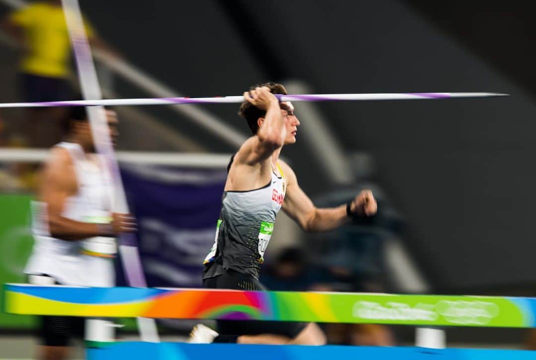 トーマス・レーラーのインスタグラム：「Happy Olympic Day! Go chase your dreams and motivate your friends along the way 👌🏼   #olympics #olympicday #trackandfield 📸 by @saschafromm」