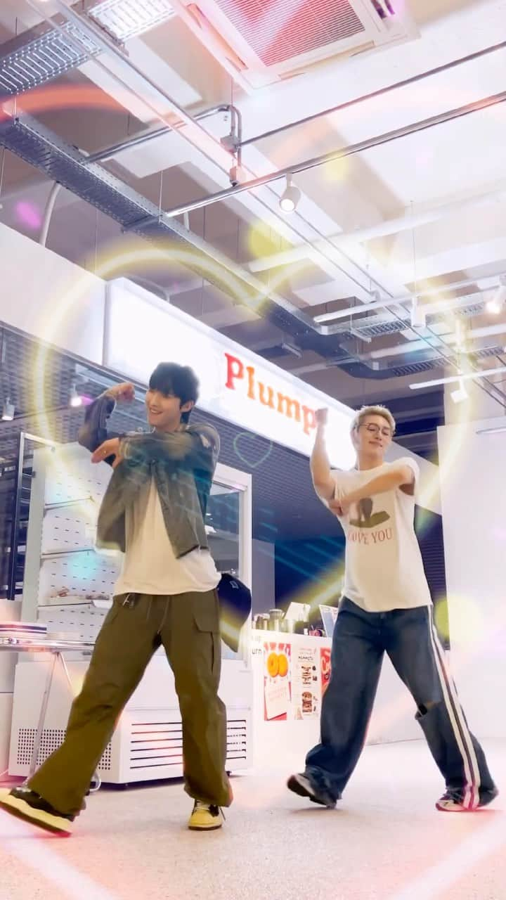 PENTAGONのインスタグラム：「[📽] 💘  #펜타곤 #PENTAGON #후이 #HUI #키노 #KINO」