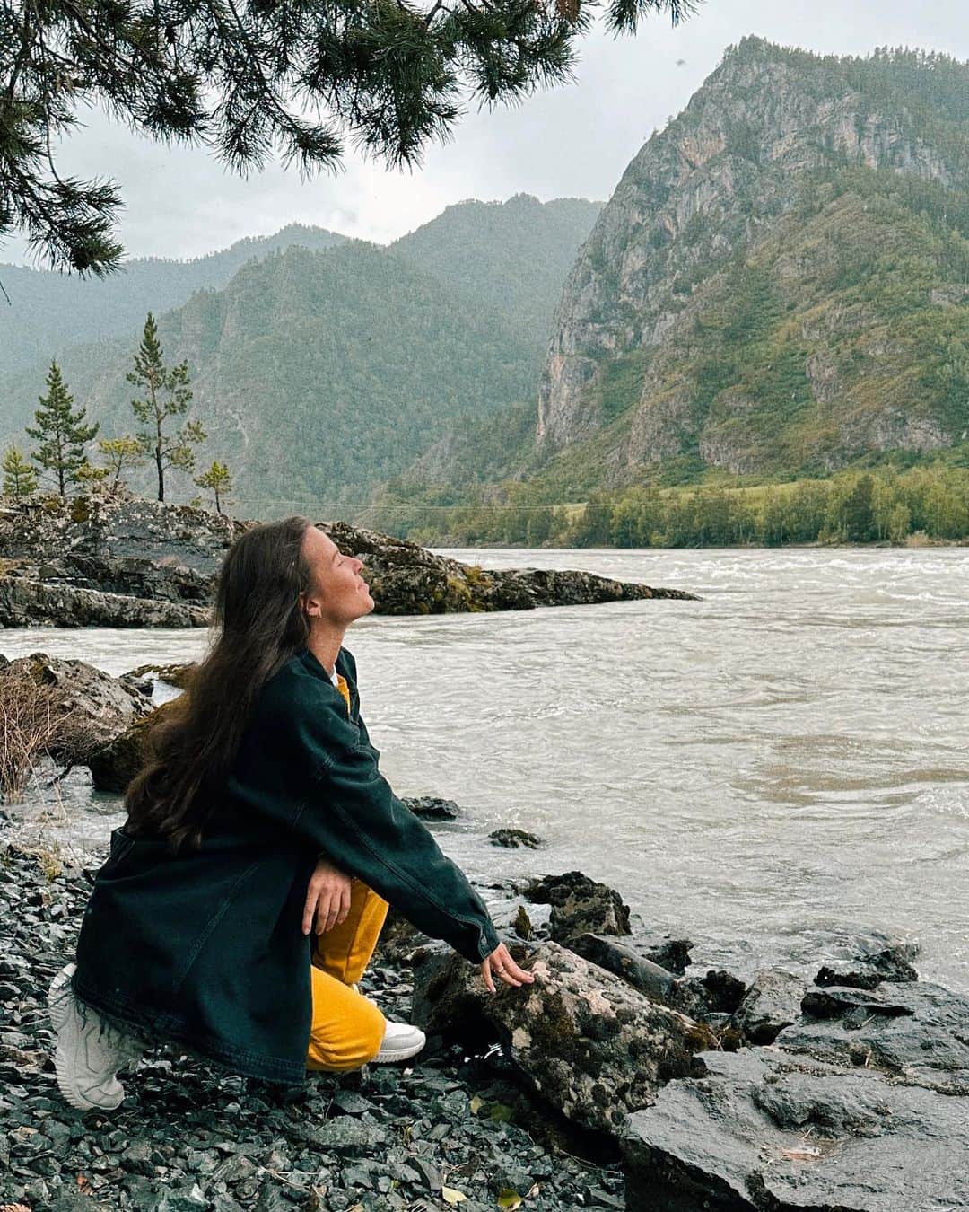 エカテリーナ・セレズネワさんのインスタグラム写真 - (エカテリーナ・セレズネワInstagram)「Горный Алтай прекрасен! Надеюсь, вернусь сюда ещё много-много раз!❤️」6月23日 20時58分 - seleznevaaa