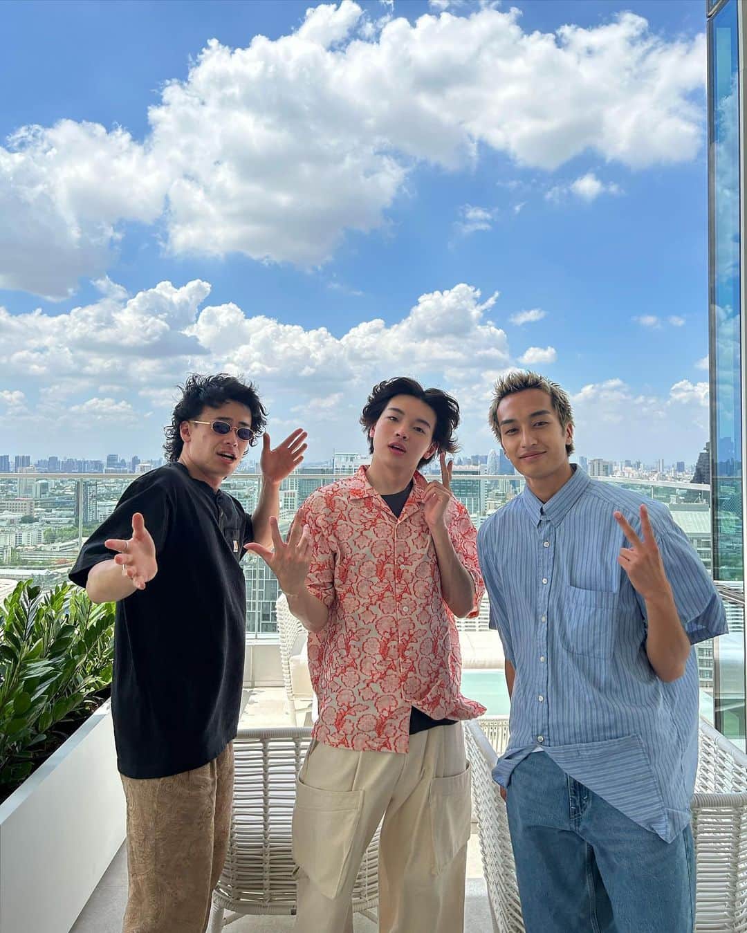 imaseさんのインスタグラム写真 - (imaseInstagram)「タイでも素敵なパフォーマンスありがとうございますすぎました！✌️  ショーケース最後の爆発盛り上がり最高だった！！！🇹🇭」6月23日 21時07分 - imase11_9