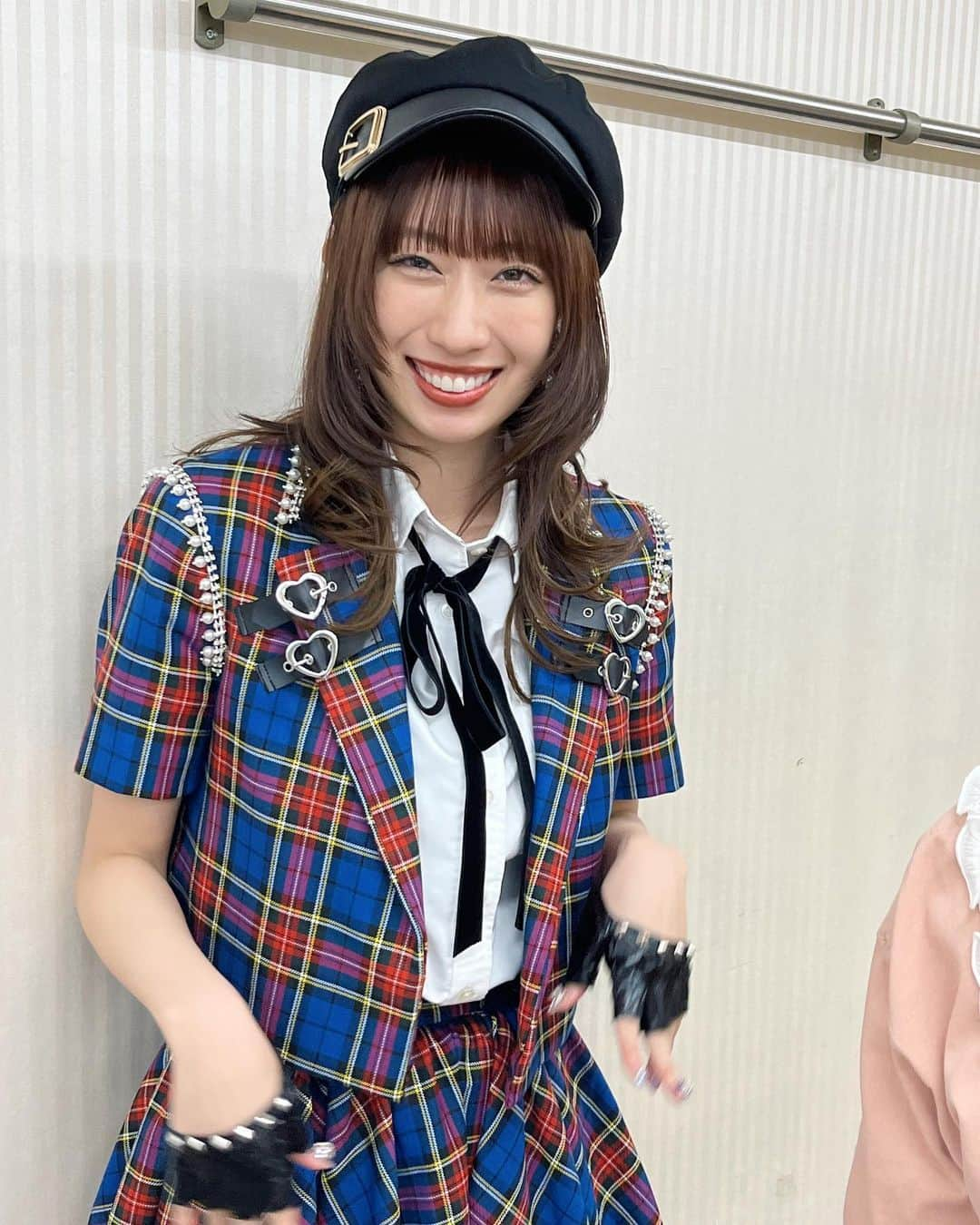 西田汐里さんのインスタグラム写真 - (西田汐里Instagram)「こころー！！！ お誕生日おめでとう🥳✨  今日も綺麗だし可愛かった😊  笑顔いっぱいの1年になりますように！  #前田こころ #happybirthday #🥳 #7月24日 #大阪で #しおここ #イベント #あります！ #beyooooonds #西田汐里」6月23日 21時15分 - shiori_nishida.official