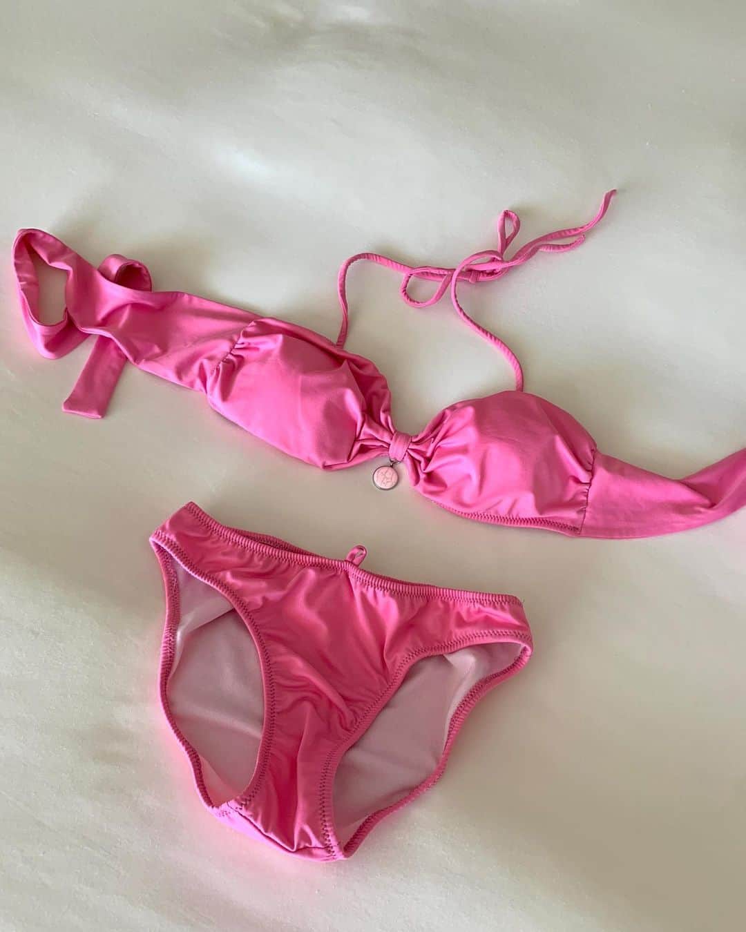 ドヒのインスタグラム：「☀️👙🌊🏝️」