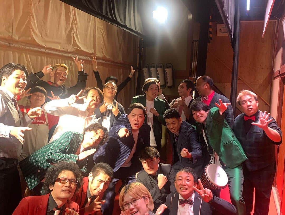 にぼしいわしのインスタグラム：「#名古屋旅行 大須演芸場すごかったです。  リハで紅松(あかまつ)さんを「べにまつ」と言ってしまいましたがバレなかったです！」