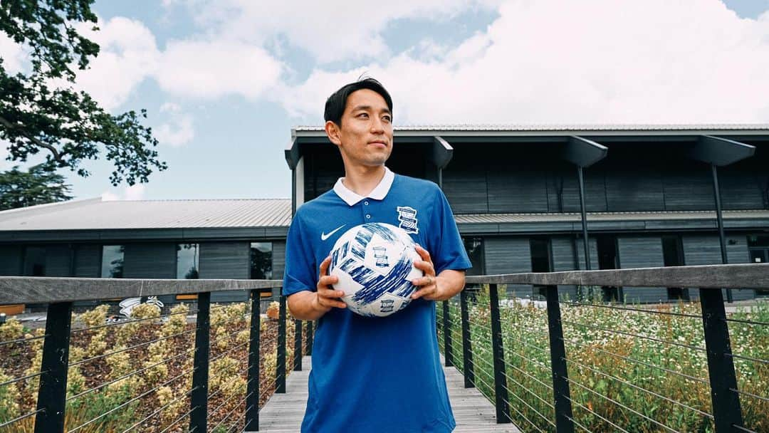 三好康児さんのインスタグラム写真 - (三好康児Instagram)「New Chapter 🏁  Hi Blues! I’m so excited to join this historical club. I can’t wait to play with you. Let’s make the another history!  #bcfc #birminghamcity  #blues  #バーミンガムシティfc  #三好康児」6月23日 22時39分 - kojimiyoshi_official