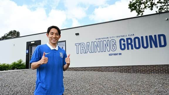 三好康児さんのインスタグラム写真 - (三好康児Instagram)「New Chapter 🏁  Hi Blues! I’m so excited to join this historical club. I can’t wait to play with you. Let’s make the another history!  #bcfc #birminghamcity  #blues  #バーミンガムシティfc  #三好康児」6月23日 22時39分 - kojimiyoshi_official