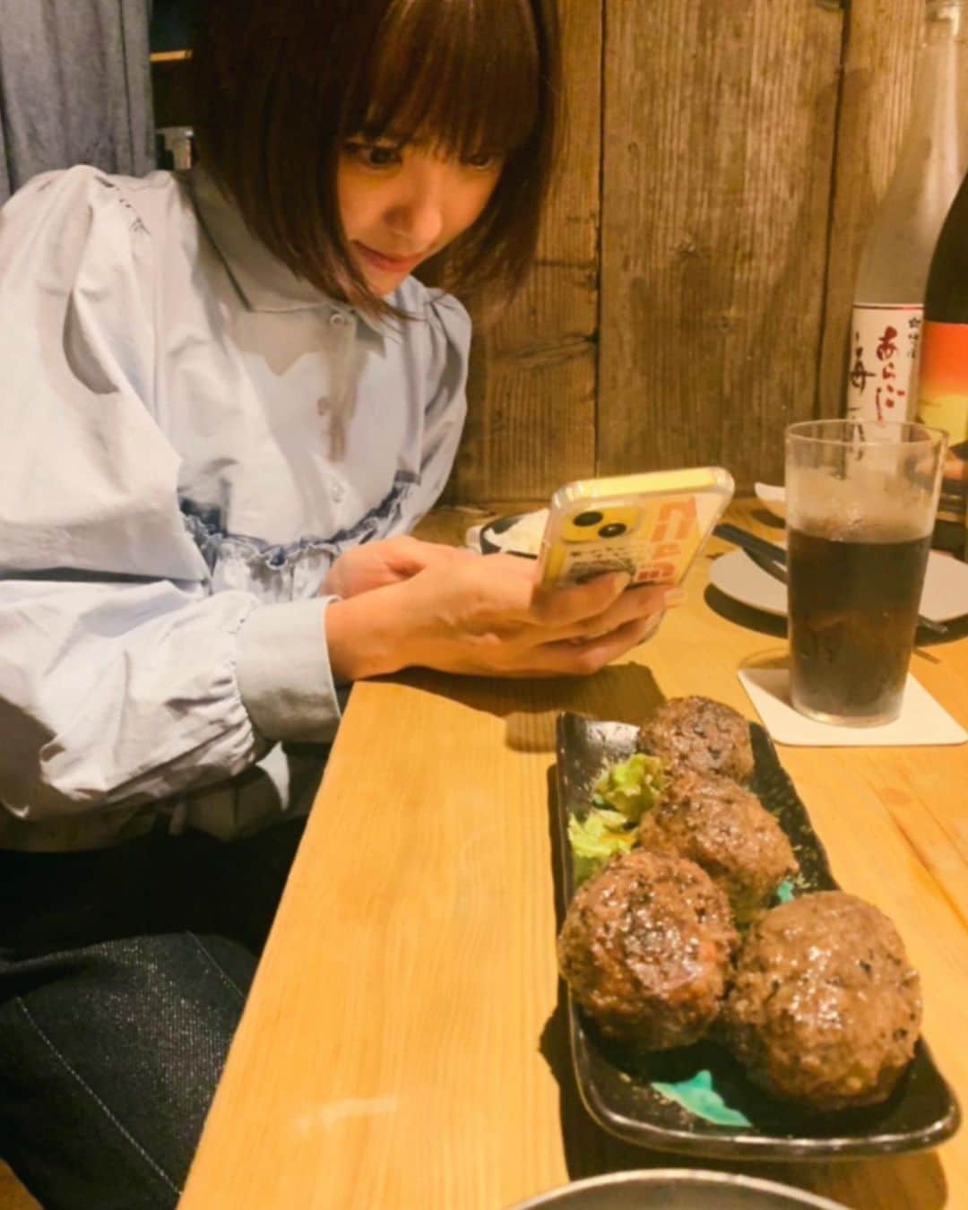 幹葉（スピラ・スピカ）のインスタグラム：「渚×ハンバーグ×コーラ 最高ぅ🫶 📷 @nagisa_sekimizu 😘 #幹葉美味しい思い出 #ハンバーグ」