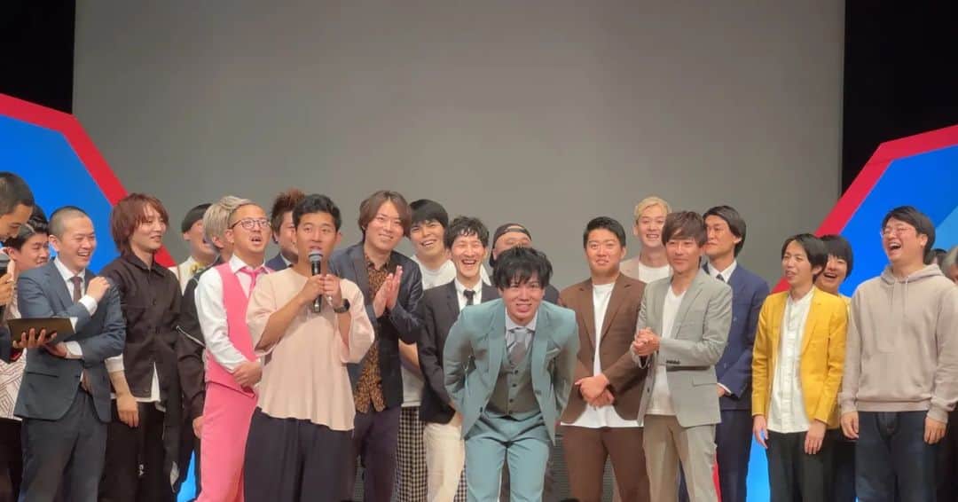 山口いく（アントワネット）のインスタグラム：「Twitterのヘッダーにしたいくらいありがたい写真」