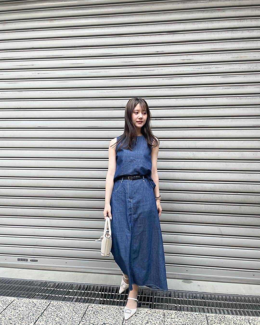 のインスタグラム：「＊ セットアップ大好きなのよねー デニムも好き🫢🤍 @acym_official   #acym #デニムコーデ  #デニム #セットアップ  #夏服コーデ #夏服」