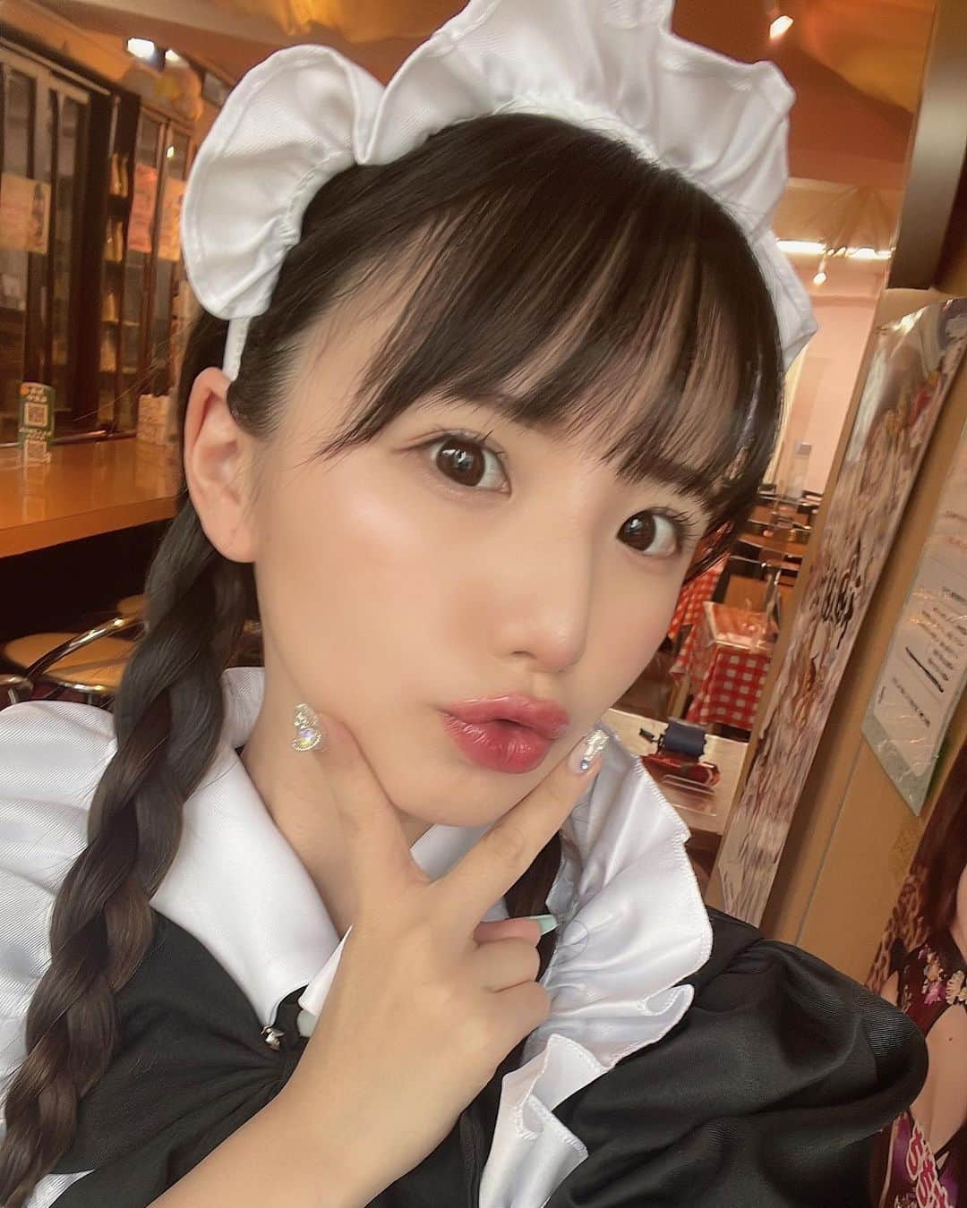 のインスタグラム：「三つ編みめっちゃ珍しい」