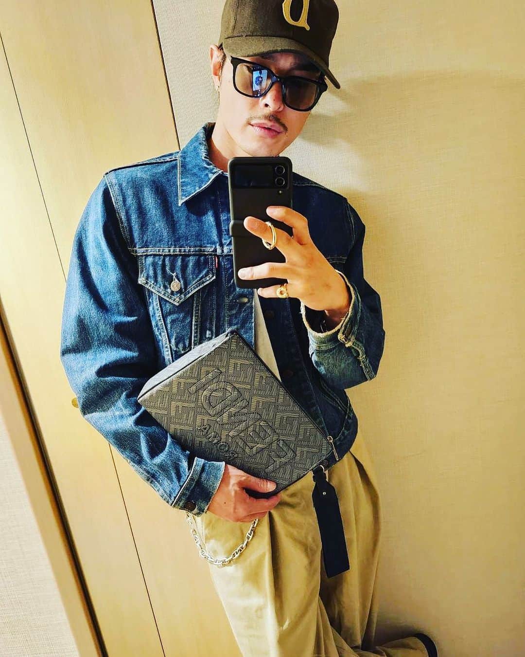 今市隆二のインスタグラム：「good night💤  @fendi」