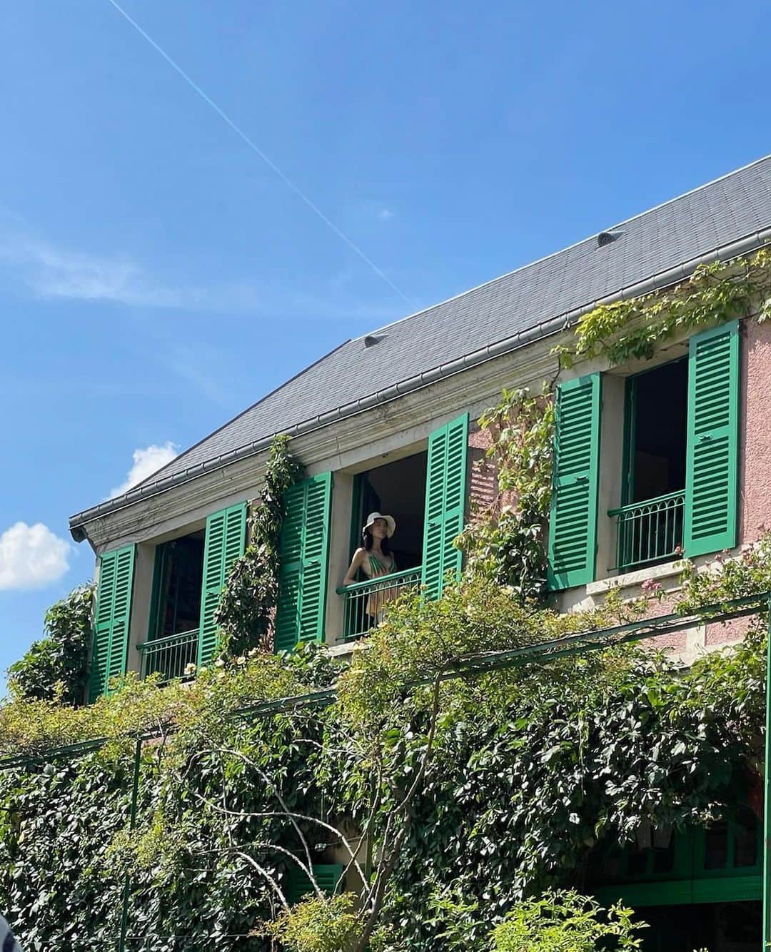 のインスタグラム：「REAL LIFE #giverny」