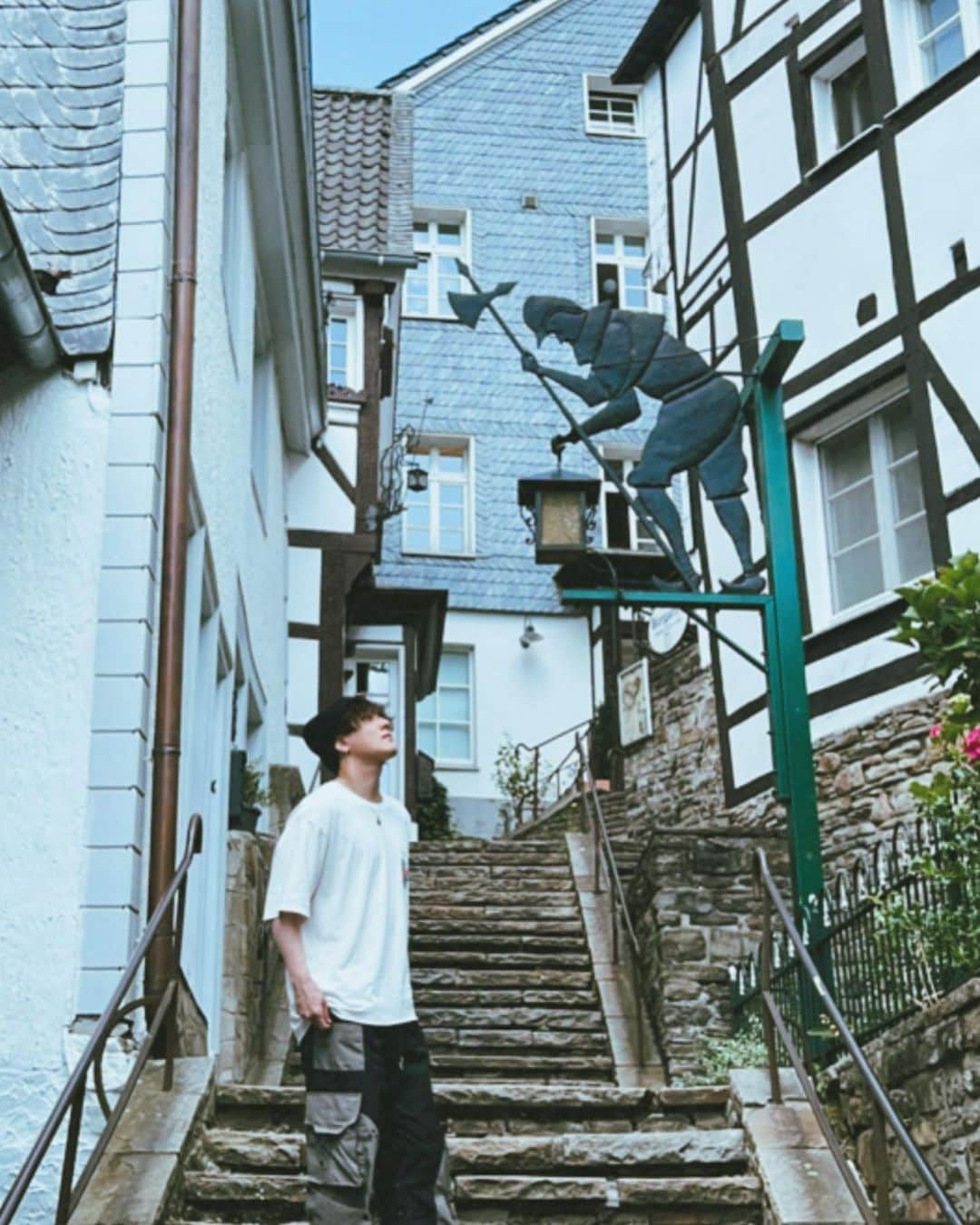 DK（キム・ドンヒョク）さんのインスタグラム写真 - (DK（キム・ドンヒョク）Instagram)「☀️」6月24日 0時19分 - _dong_ii