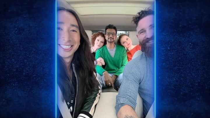 ローズ・マクアイヴァーのインスタグラム：「We had such a good road trip. Wee bit scary for the cars next to us though 👻 👻 👻 . New episodes of #CarpoolKaraoke are streaming now on @appletv」