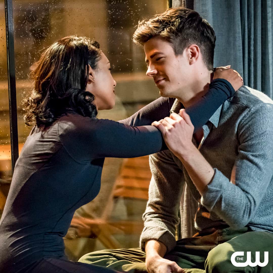 The Flashさんのインスタグラム写真 - (The FlashInstagram)「WestAllen giving us the feels 🥹 Stream #TheFlash free only on The CW, link in bio.」6月24日 1時10分 - cwtheflash