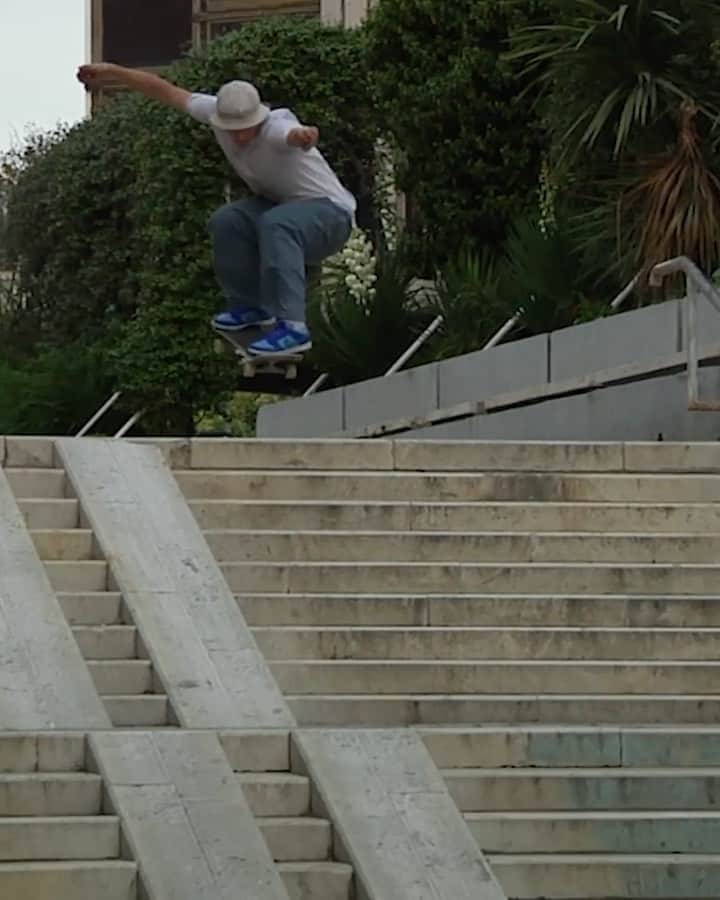 スラッシャーのインスタグラム：「Trust the Sticks @_jackogrady  As seen in @willmiles new 7 BALL video for @nikesb 📺」